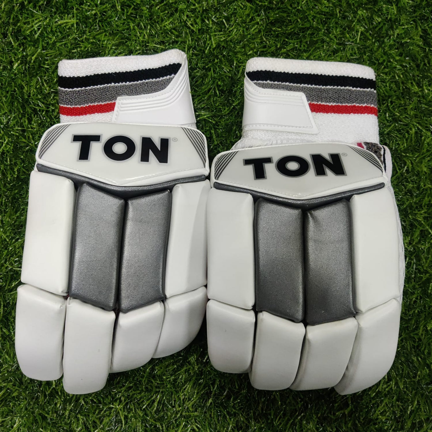 BATTING GLOVES SS TON SUPER (RH)